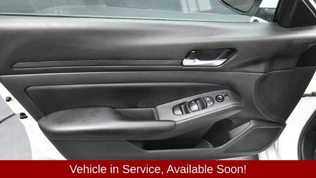 Used 2021 Nissan Altima 2.5 S FWD image 19