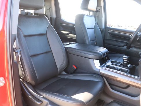 Used 2024 Chevrolet Silverado 1500 LT Trail Boss w/ Convenience Package II image 33