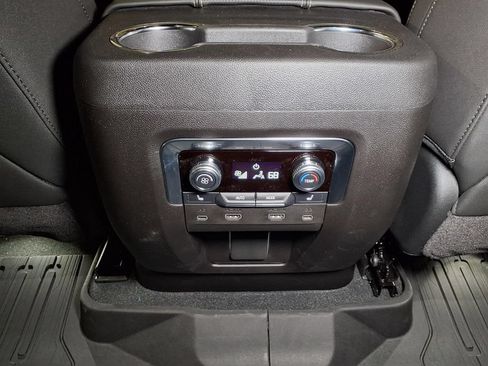 New 2026 GMC Yukon XL Elevation w/ Elevation Premium Package RWD image 12