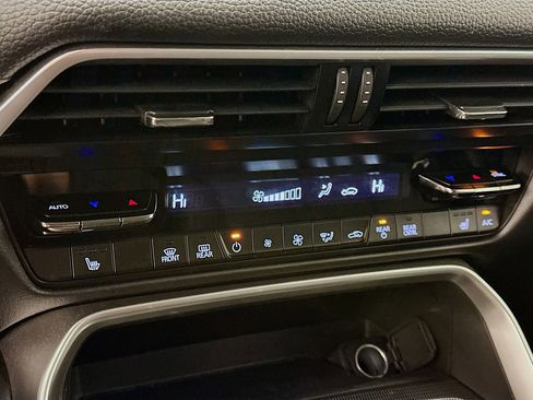 Used 2024 MAZDA CX-90 Plug-In Hybrid w/ Preferred image 24