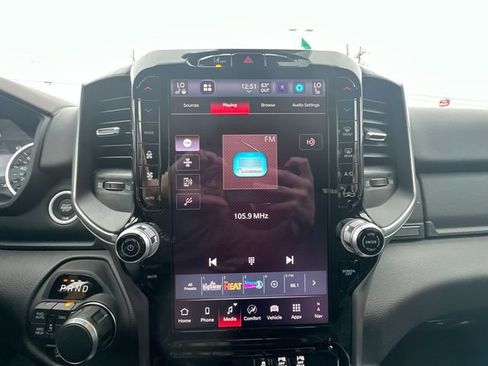 New 2026 RAM 1500 Big Horn AWD/4WD image 18