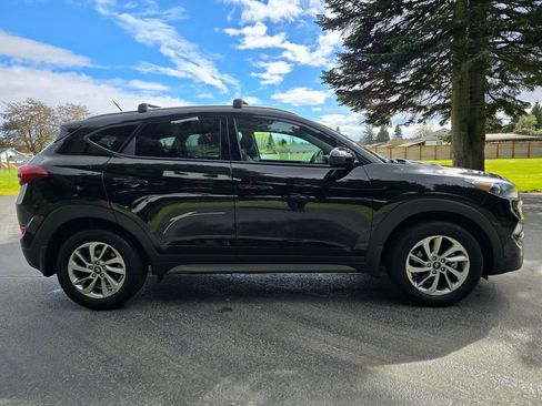 Used 2016 Hyundai Tucson SE w/ Option Group 02 image 7