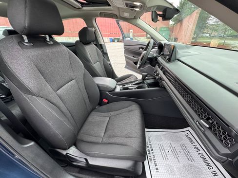 Used 2024 Honda Accord EX image 13