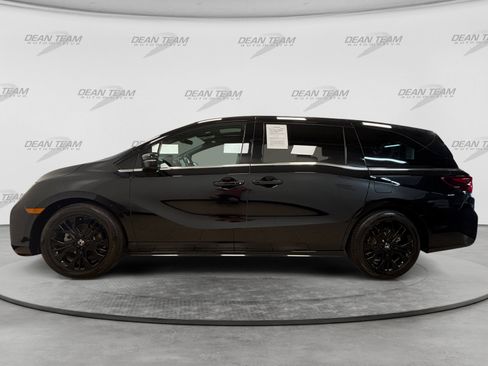 Used 2025 Honda Odyssey Sport-L image 4