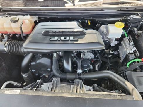 Used 2022 RAM 1500 Lone Star AWD/4WD image 21