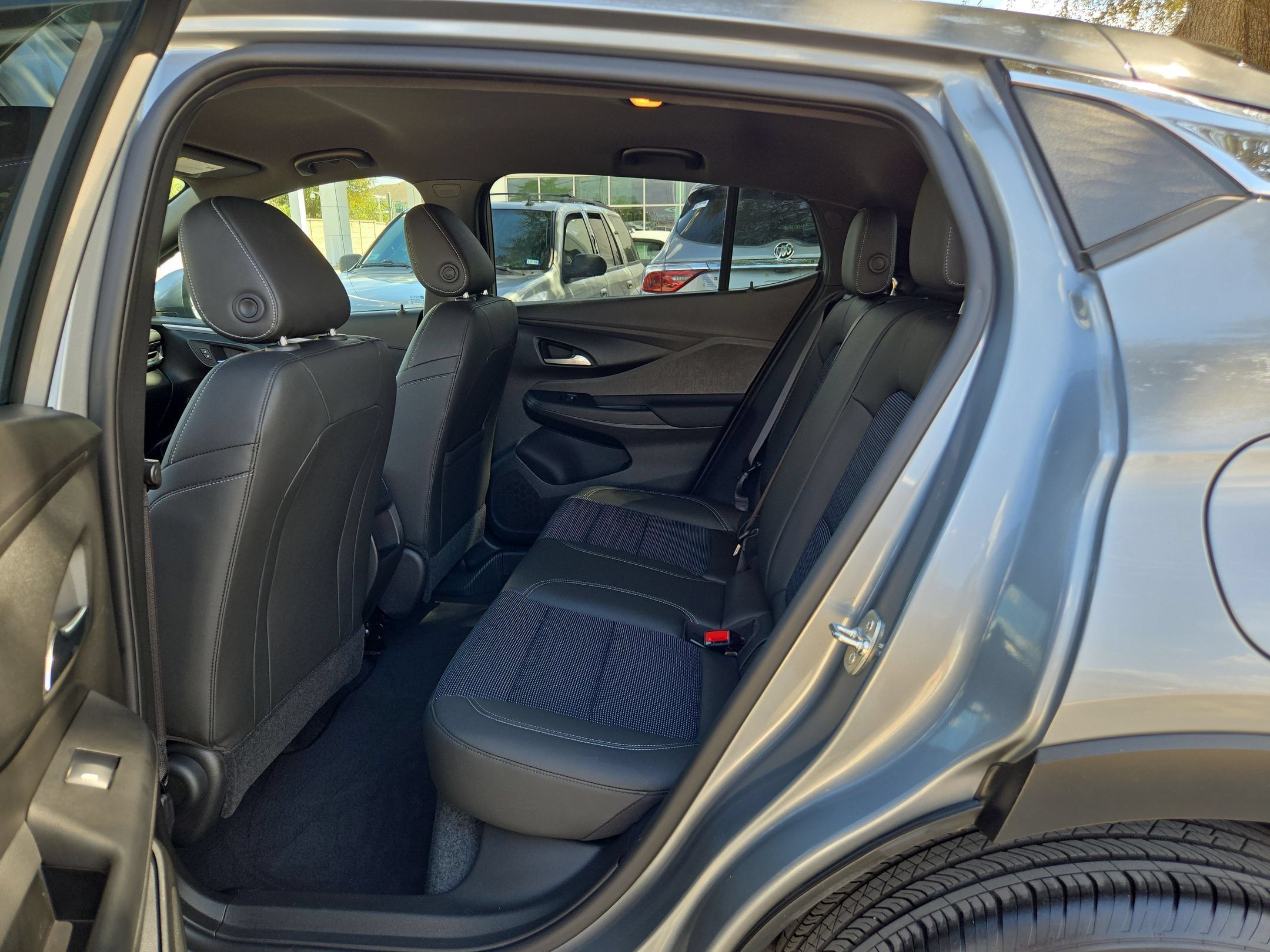 Certified 2024 Buick Envista Preferred w/ Advanced Safety Package FWD image 13
