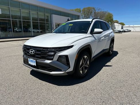 Used 2025 Hyundai Tucson SEL AWD/4WD image 3