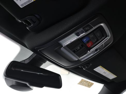 Used 2022 RAM 2500 Laramie AWD/4WD image 13