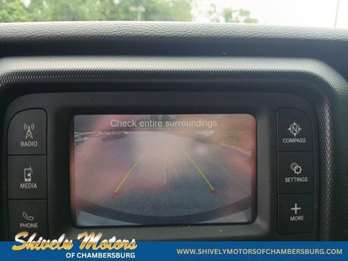 Used 2019 Jeep Wrangler Sport AWD/4WD image 14