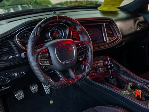 Used 2021 Dodge Challenger R/T w/ Plus Package image 10