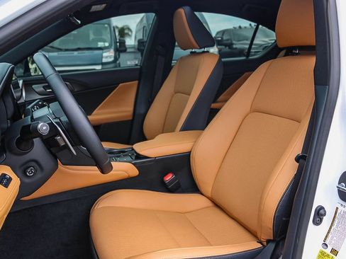 Used 2026 Lexus IS 350 F Sport RWD image 18