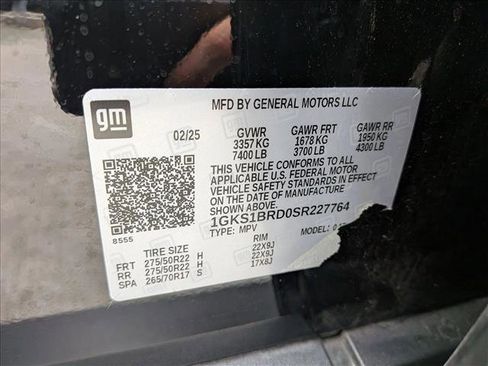 Used 2025 GMC Yukon Elevation w/ Elevation Premium Package RWD image 16