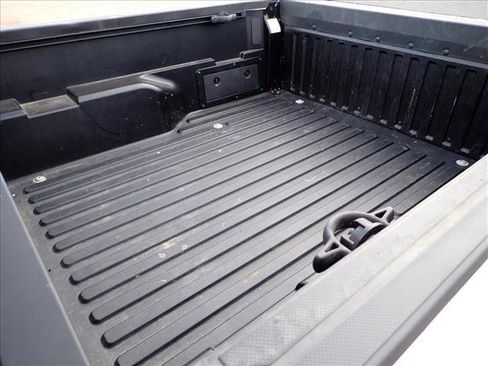 Used 2023 Toyota Tacoma SR5 image 8