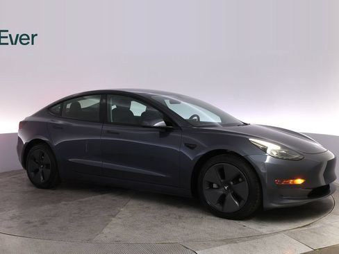 Used 2023 Tesla Model 3 Standard Range RWD image 14