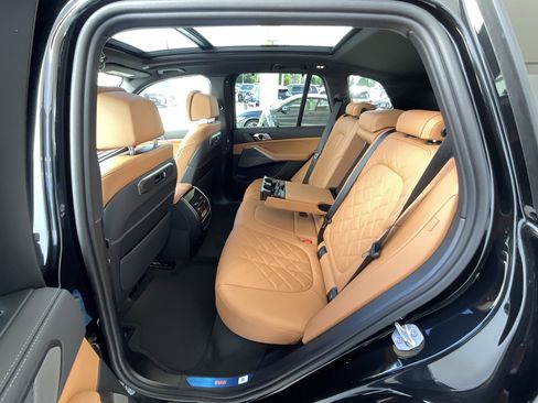 New 2026 BMW X5 xDrive40i w/ Climate Comfort Package image 27