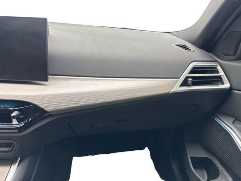 Used 2025 BMW 330i Sedan RWD image 58