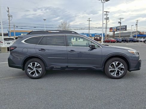 Used 2020 Subaru Outback Limited w/ Popular Package #2 image 4
