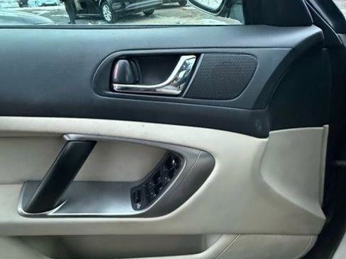 Used 2008 Subaru Outback 2.5i image 14