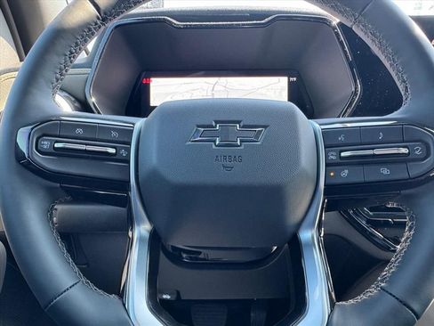 New 2026 Chevrolet Colorado ZR2 AWD/4WD image 14