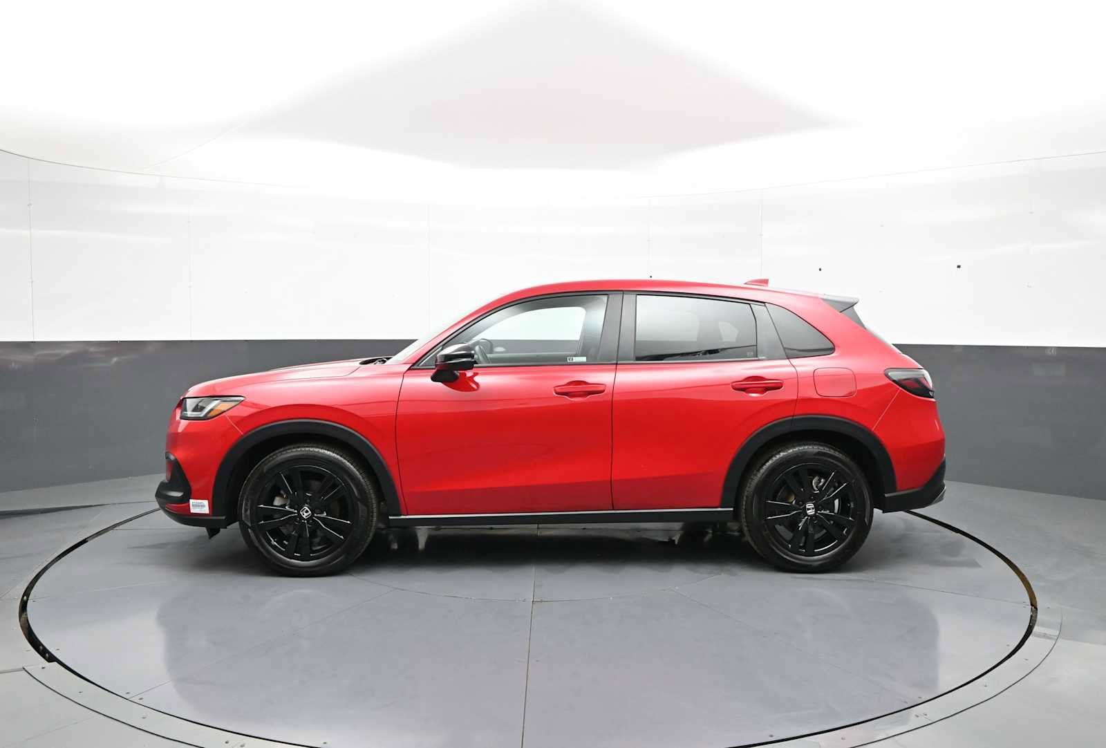 Certified 2026 Honda HR-V Sport image 9