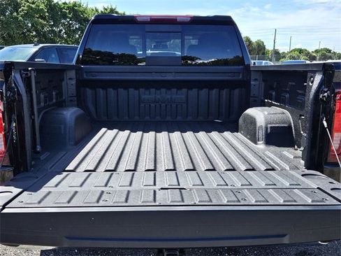 New 2024 GMC Sierra 1500 SLT w/ SLT Premium Plus Package image 31