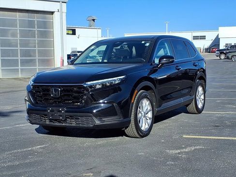 Used 2025 Honda CR-V EX image 2