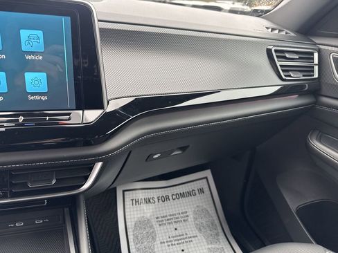 New 2026 Volkswagen Atlas Cross Sport SEL Premium R-Line image 13