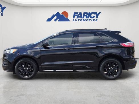 Used 2023 Ford Edge SE w/ Black Appearance Package AWD/4WD image 8