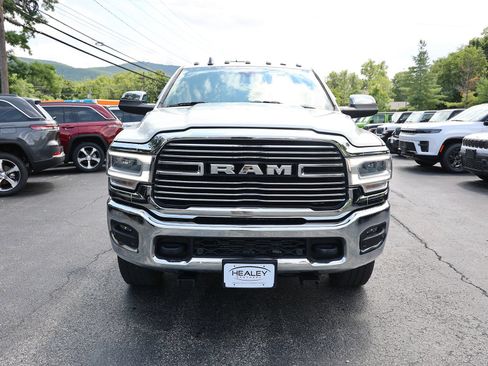 Used 2022 RAM 2500 Laramie AWD/4WD image 2