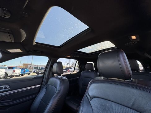 Used 2018 Ford Explorer Sport image 36