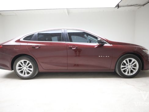 Used 2016 Chevrolet Malibu LT FWD image 5
