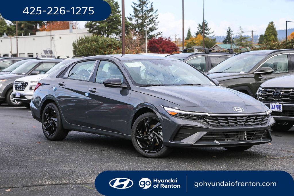 Certified 2026 Hyundai Elantra SEL FWD image 1