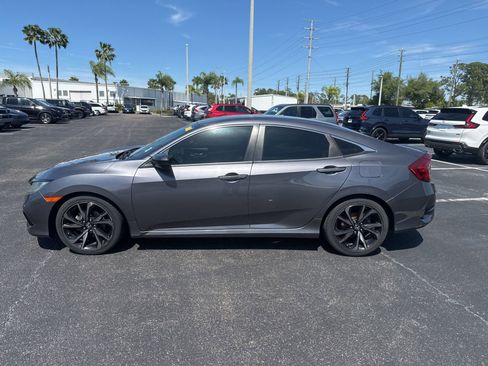 Used 2019 Honda Civic Sport image 4