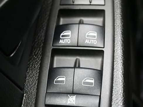 Used 2024 RAM 1500 Tradesman w/ Popular Equipment Group AWD/4WD image 29