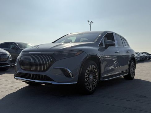 New 2025 Mercedes-Benz Maybach EQS 680 4MATIC image 6