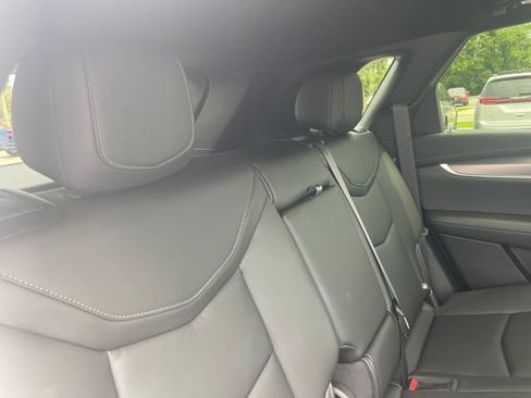 Used 2024 Cadillac XT5 Luxury AWD/4WD image 36