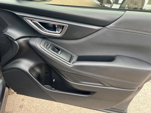 Used 2021 Subaru Forester Premium AWD/4WD image 22