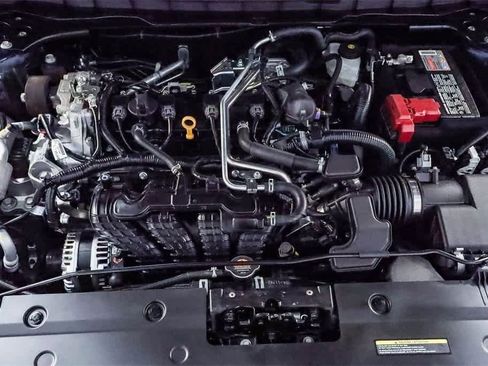 New 2025 Nissan Altima 2.5 SR w/ SR Premium Package image 28