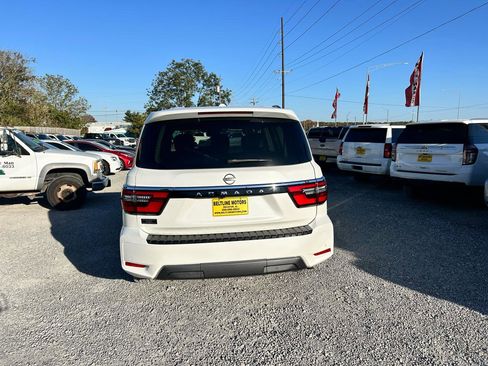 Used 2021 Nissan Armada SV AWD/4WD image 19