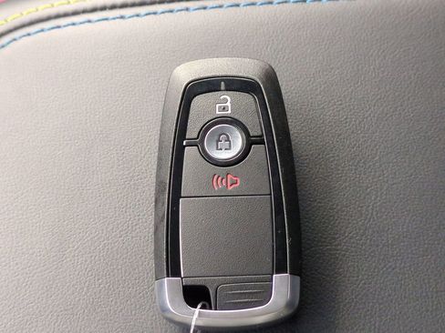 New 2026 Ford Maverick Lobo image 28