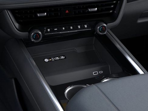 New 2026 Chevrolet Suburban Premier w/ Sun And Tow Package image 23