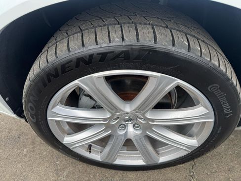 Used 2017 Volvo XC90 T6 Inscription w/ Vision Package image 25