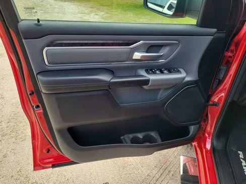 Used 2021 RAM 1500 Big Horn w/ Trailer Tow Group image 9