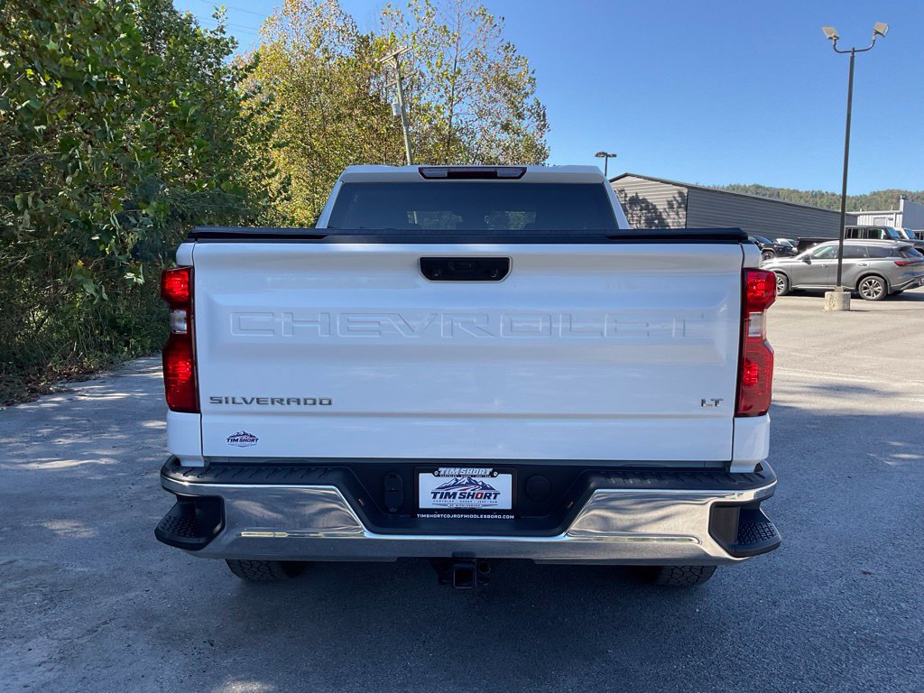 Used 2024 Chevrolet Silverado 1500 LT AWD/4WD image 5