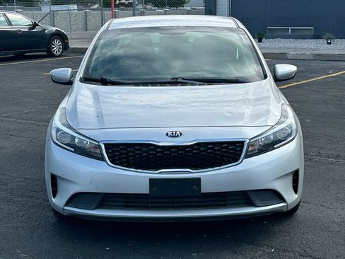 Used 2018 Kia Forte LX FWD image 8