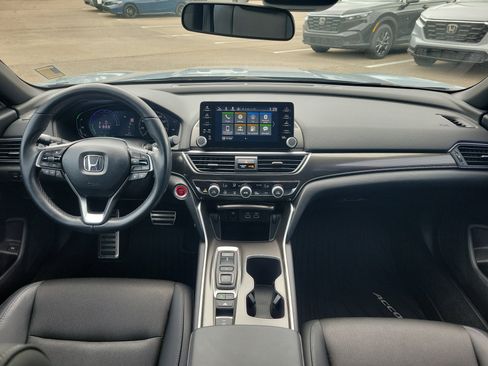 Used 2022 Honda Accord Sport image 11
