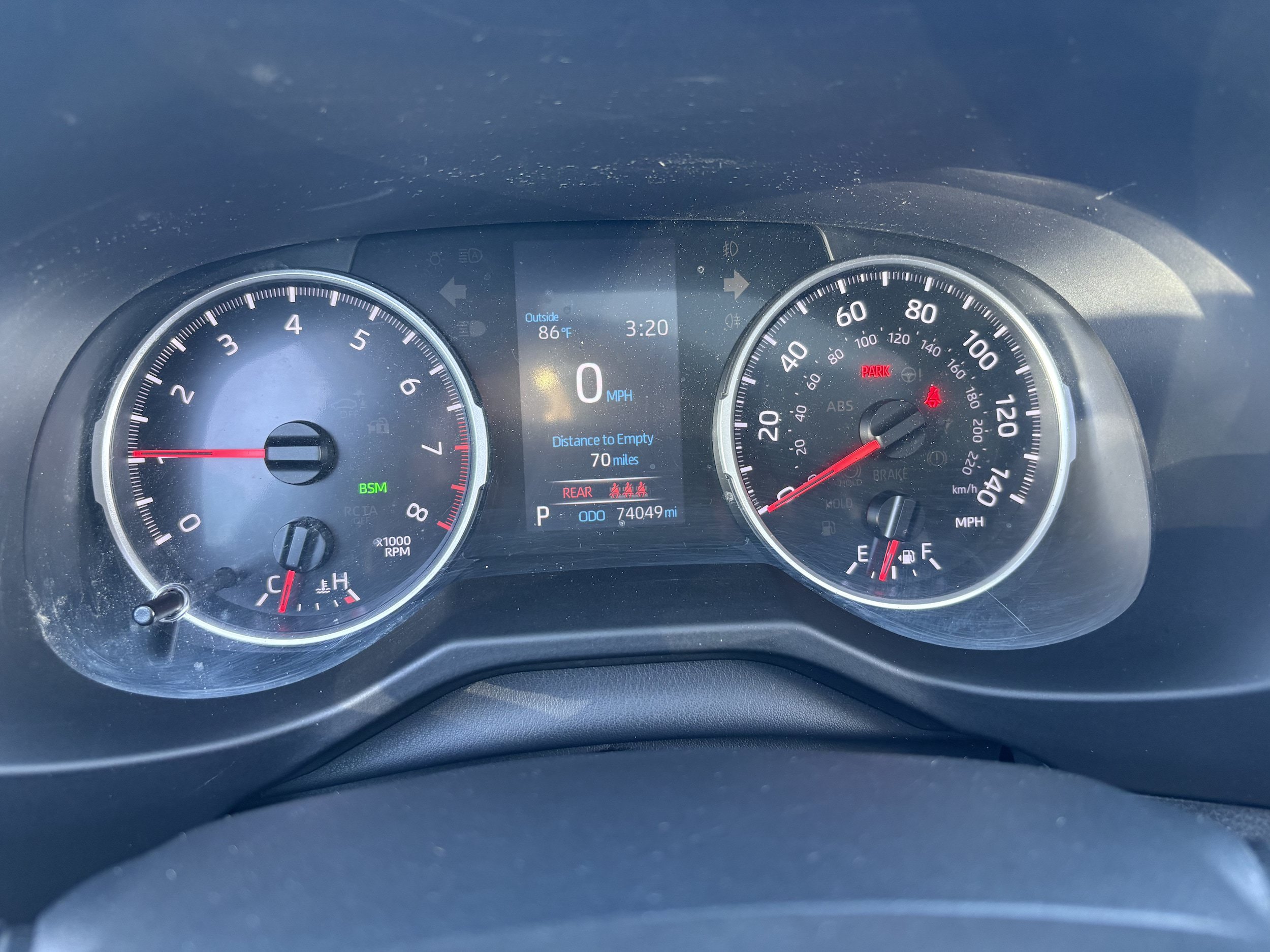 Used 2020 Toyota RAV4 XLE Premium AWD/4WD image 4