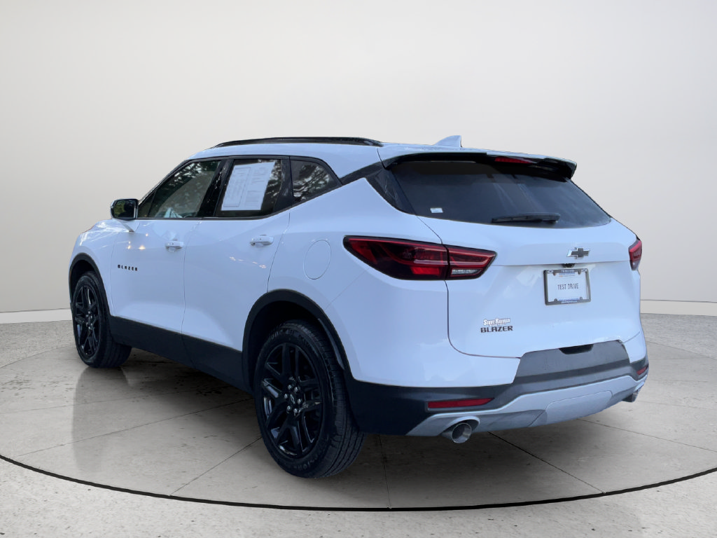Used 2024 Chevrolet Blazer LT w/ LPO, Floor Liner Package FWD image 8