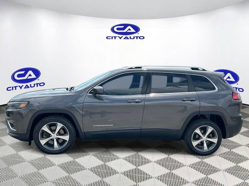 Used 2020 Jeep Cherokee Limited FWD image 8