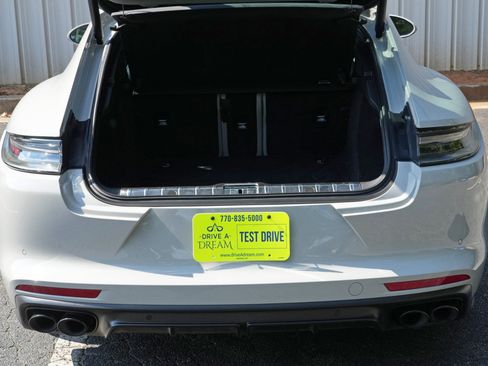 Used 2023 Porsche Panamera Platinum Edition RWD image 10
